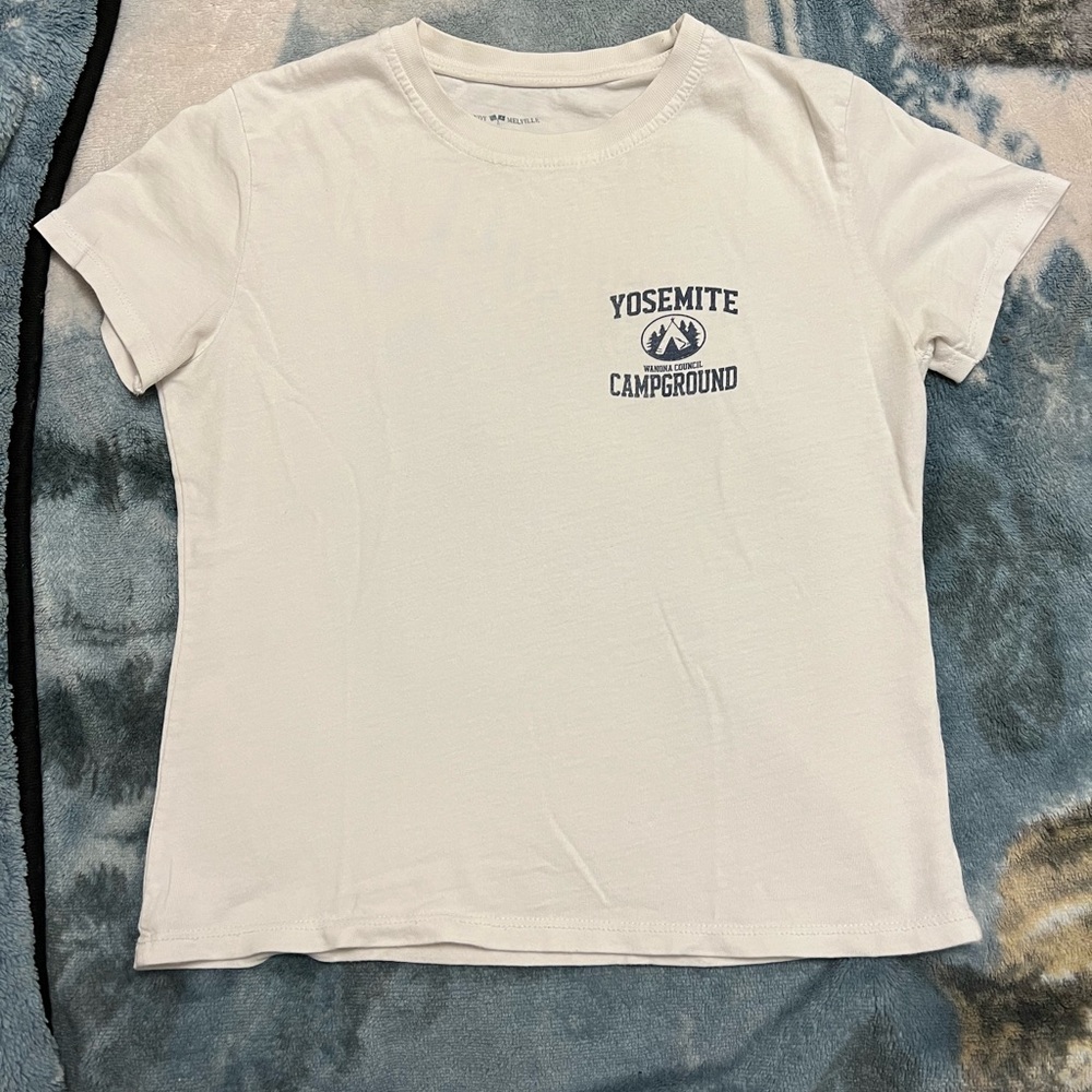 White brandy Melville t shirt